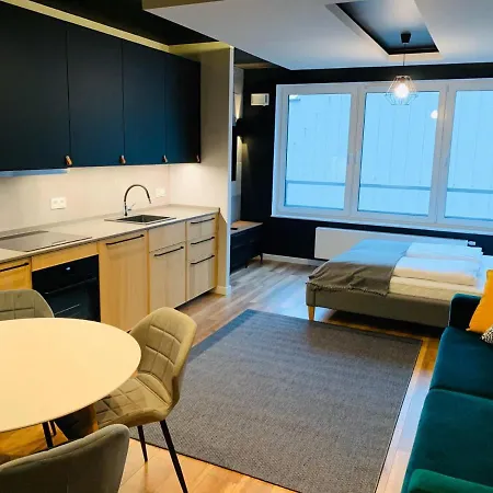 Апартаменты 24 Premium *