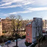 24 Premium Апартаменти