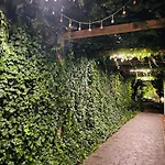 Апартаменти 24 Premium