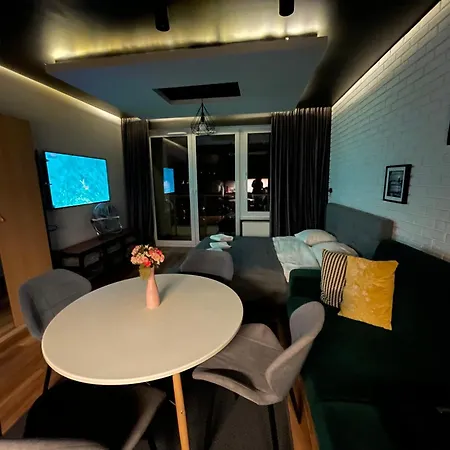 24 Premium Apartment